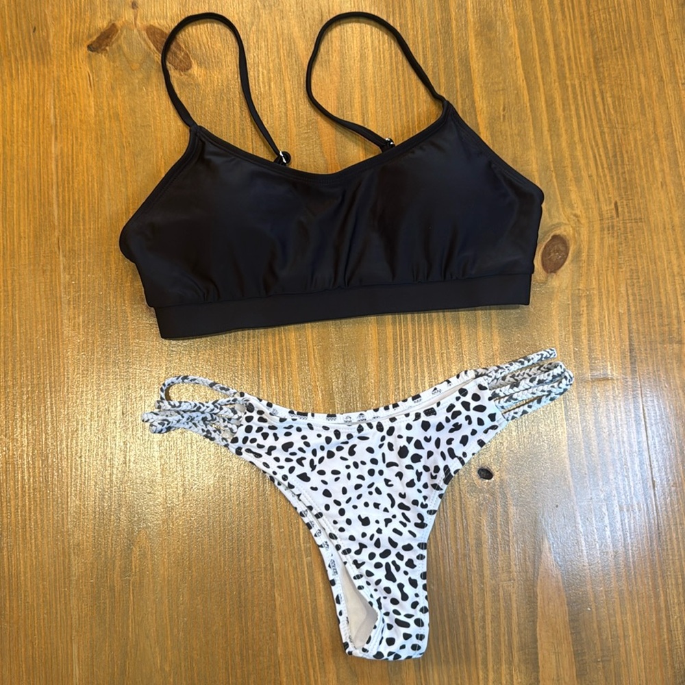 Zaful Black & white animal print Bikini size 6 Medium NWOT buttery soft fabric